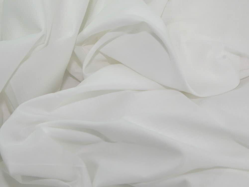 94"/234cm Extra Wide Sheeting Curtain Lining Fabric - White - Per Metre